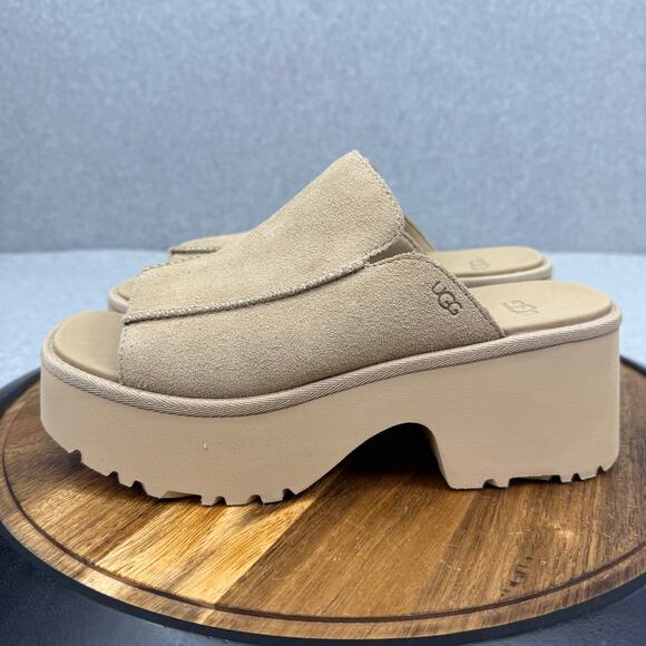 UGG New Heights Slide Sandals Women's 9 Mustard Seed Suede [1167476] - Picture 3 of 6